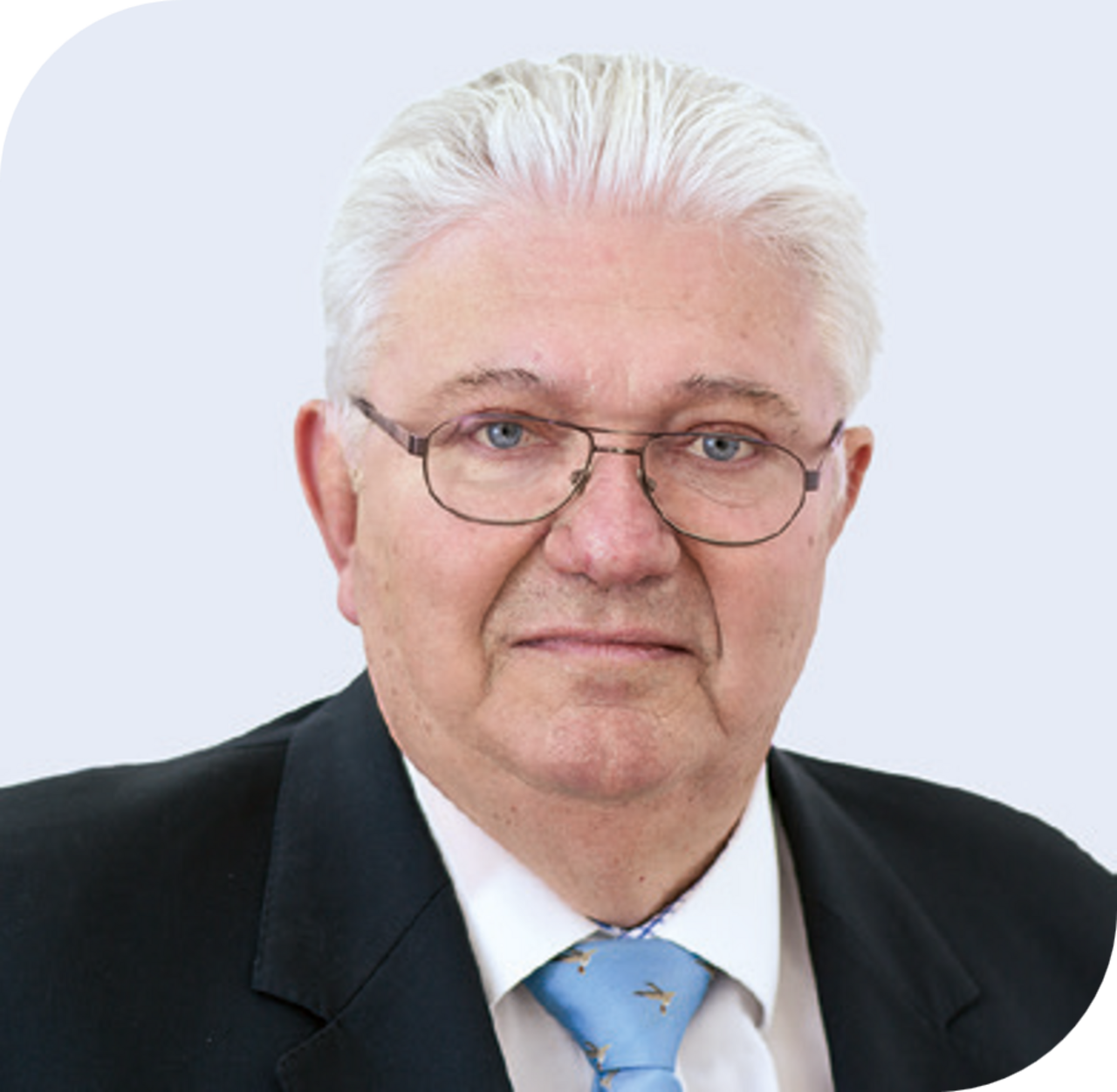 Portrait von Dr. Volker Himmelseher